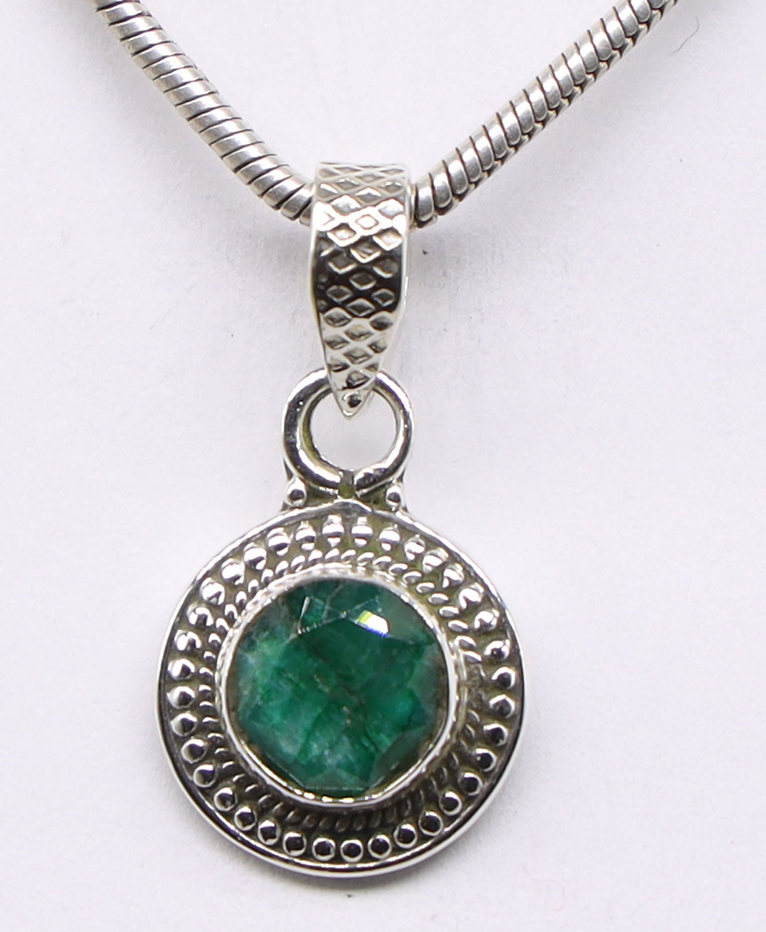 Emerald Gemstone American Seller AP487 Free Shipping Natural Emerald Pendant 925 Sterling Silver Pendant