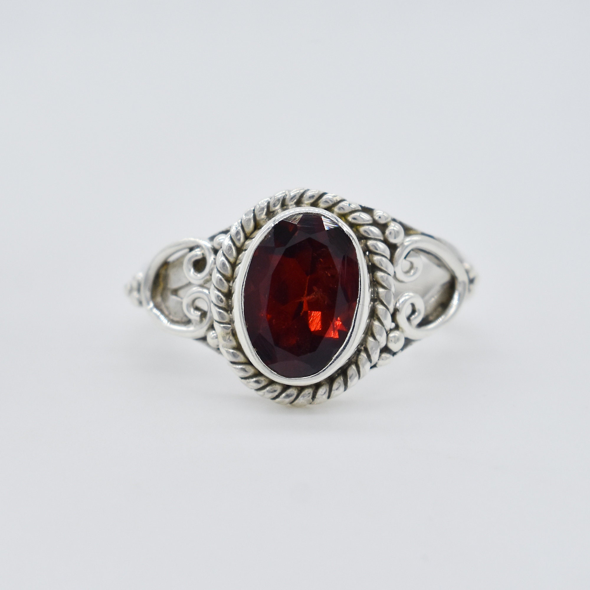 紅深＊ガーネット＊Silver925のリング＊Old American Natural Garnet Ring, 925 Sterling Silver Ring, Garnet
