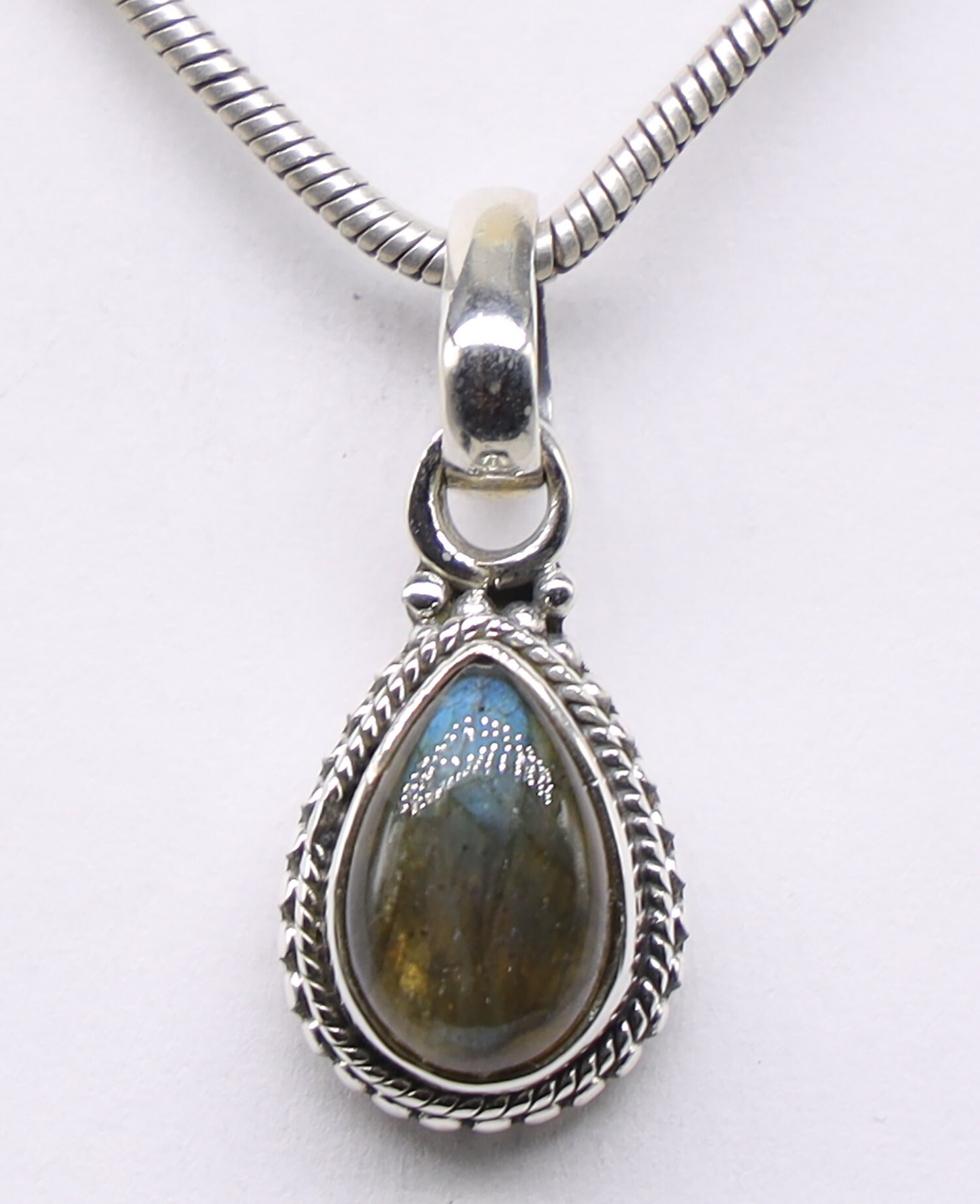Natural Labradorite Pendant, 925 Sterling Silver Pendant, Labradorite Gemstone, Free Shipping, American Seller AP379