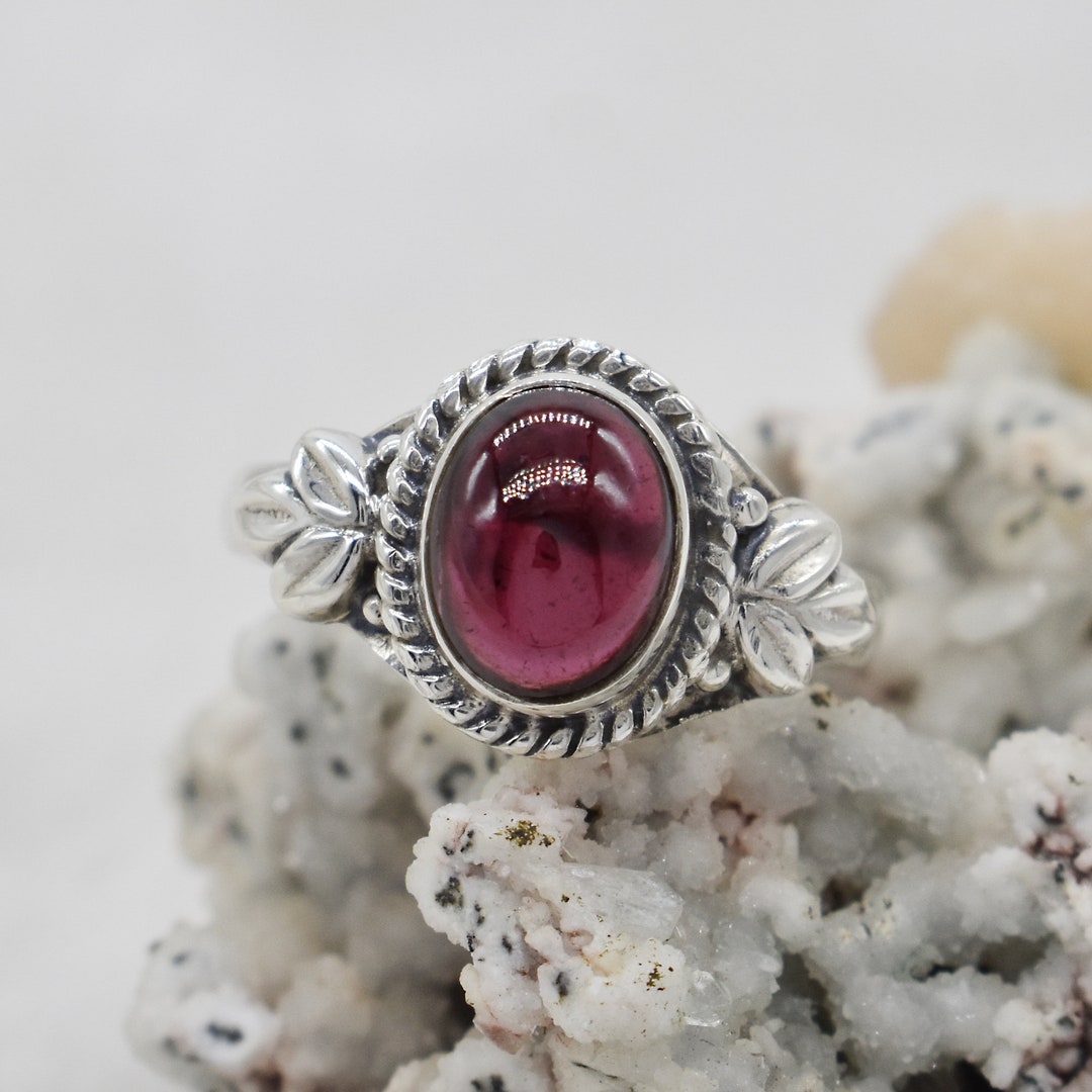 Garnet .925 Sterling Silver Ring main image 1