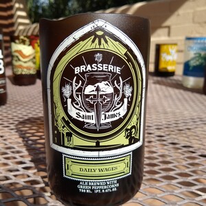 Brasserie Saint James Daily Wages - Dishwasher-Safe Beer Bottle Tumbler Glass