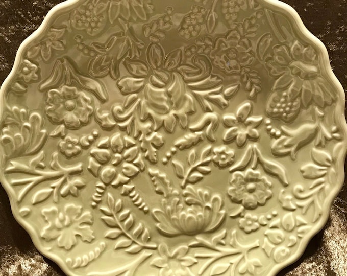 April Cornell Green Vintage Flower Dinner Plate