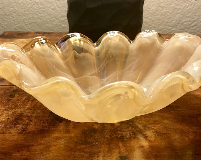 Beautiful Vintage Glass Decorative Dish