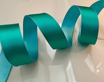 1.5” Reversible Sea Green & Aqua Silky Satin Wired Ribbon