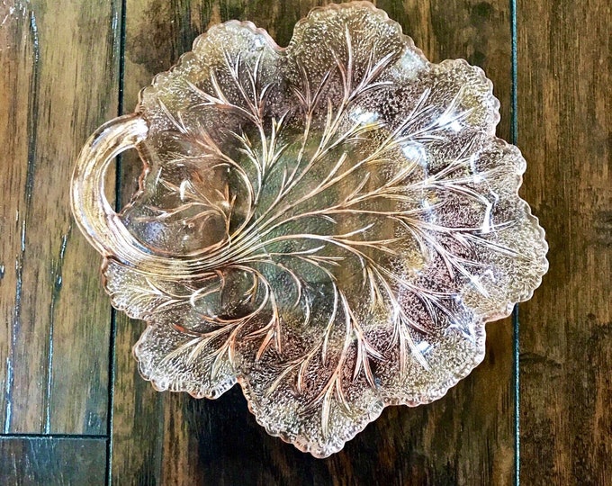 Pretty Pink Glass Leaf Dish