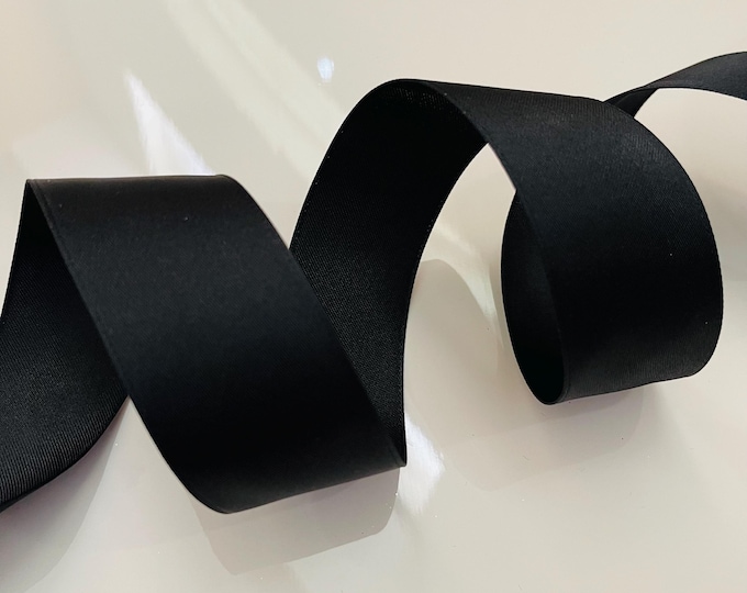 1.5” Solid Black Wired Ribbon