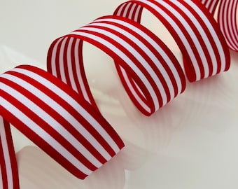 1.5” Red & White Striped Wired Ribbon