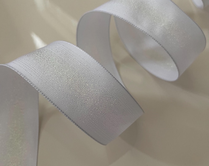 1.5” Shimmery Iridescent White Wired Ribbon