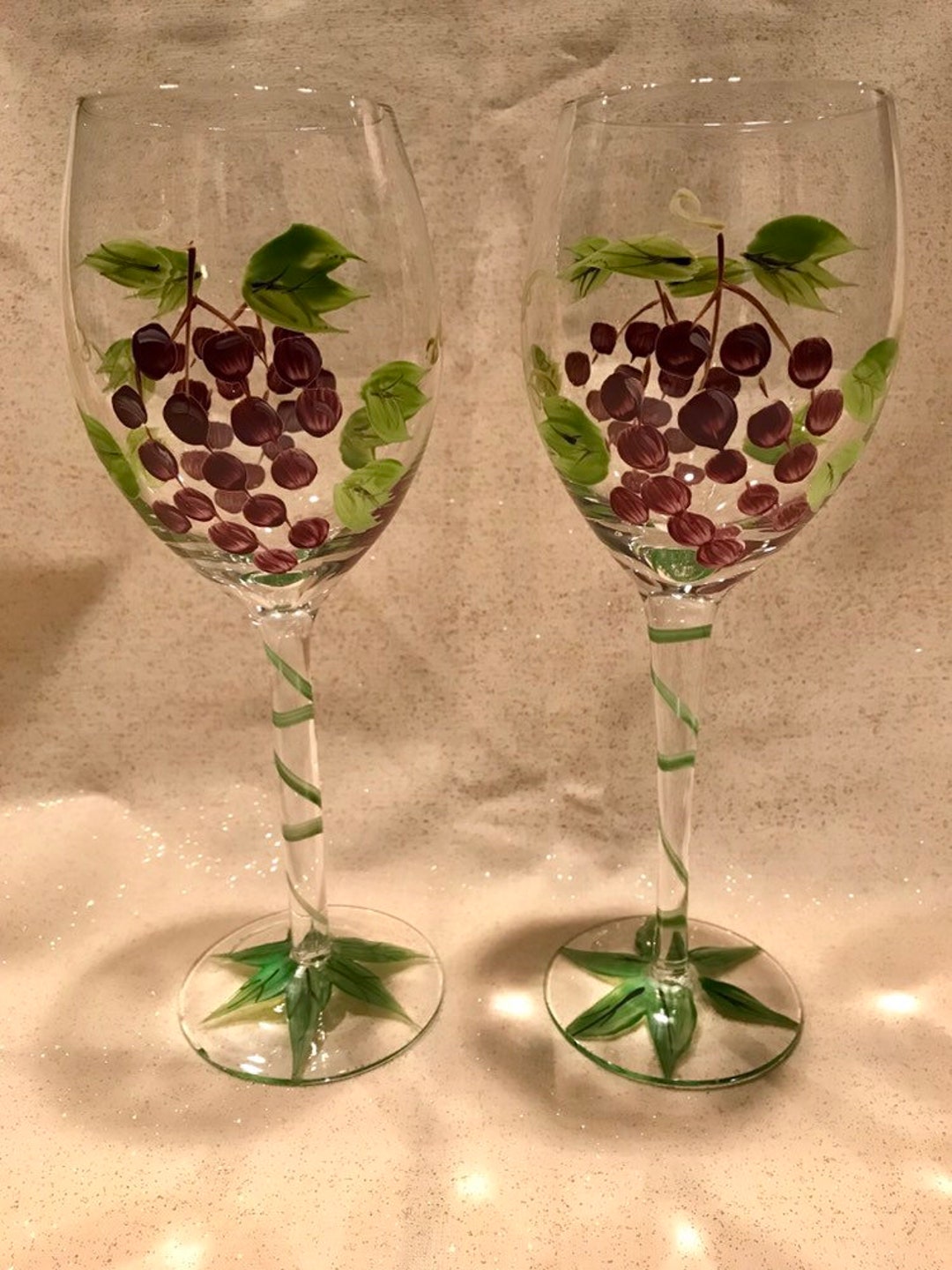 Set of 2 Vintage Grape Wine Glasses - Etsy