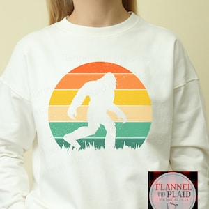 Retro Big Foot Sunset ∙ Sasquatch Vintage Design ∙ Retro 70er 80er ∙ I'm Old Design Silhouette ∙ png ∙ Cricut