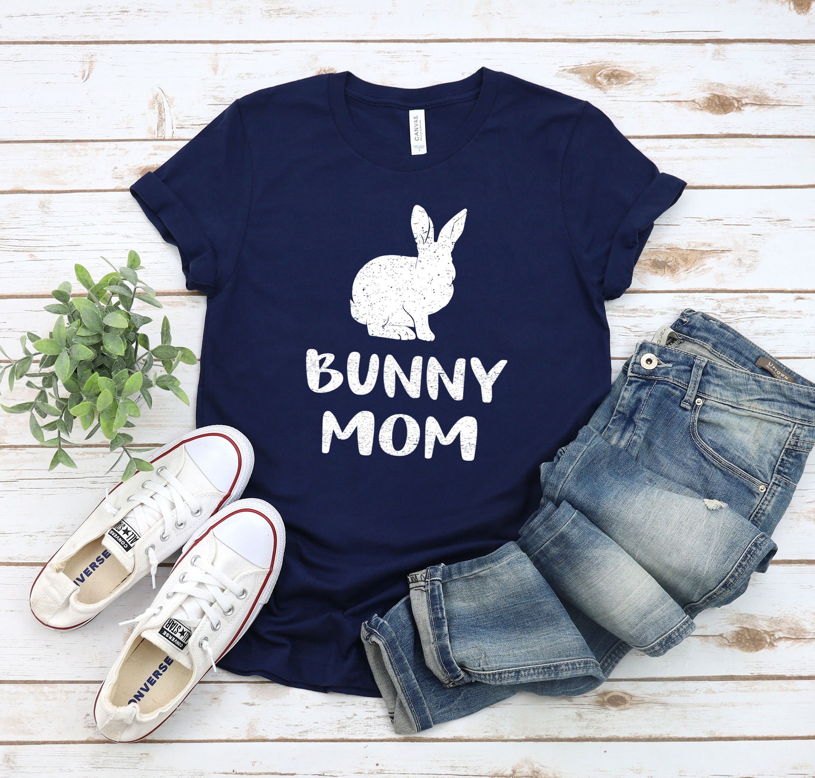 Bunny Mom / Easter Bunny Shirt / Pet Bunny / Bunny T-Shirt / | Etsy