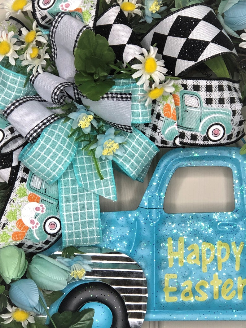 Download Easter Wreath Blue Truck Wreath Easter Bunny & Carrots | Etsy