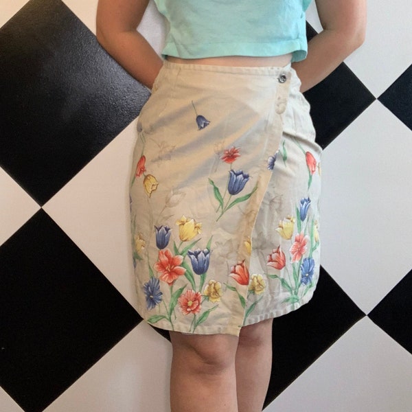 Vintage 1990s Floral Spring Tulips Wrap Skirt