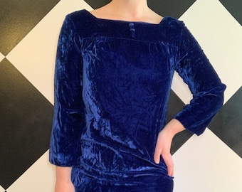 Vintage 1960s  Blue Velvet Mini Sheath Dress
