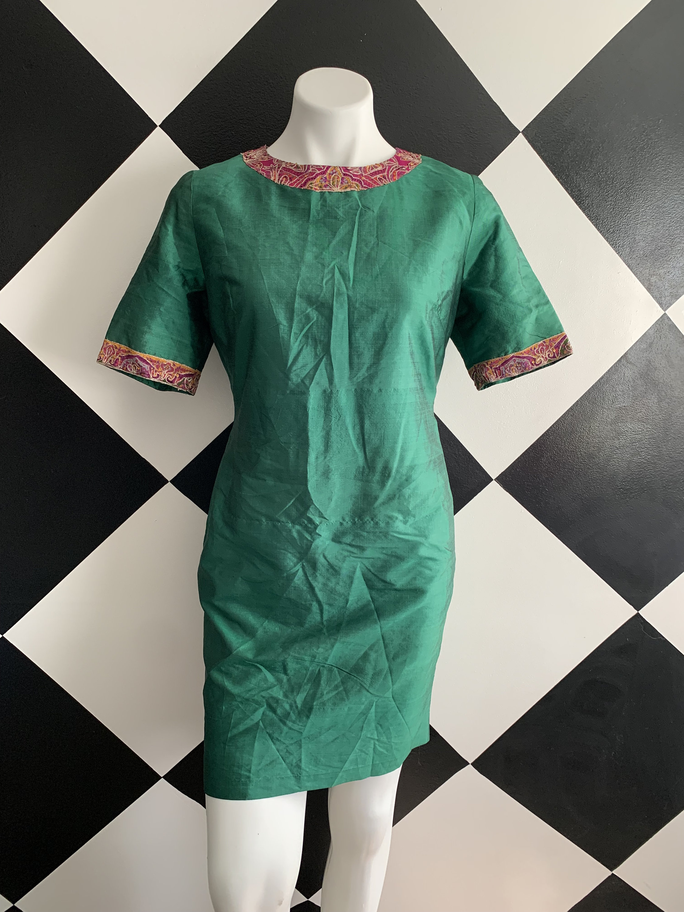 Vintage 1960s Emerald Green Wiggle Dress