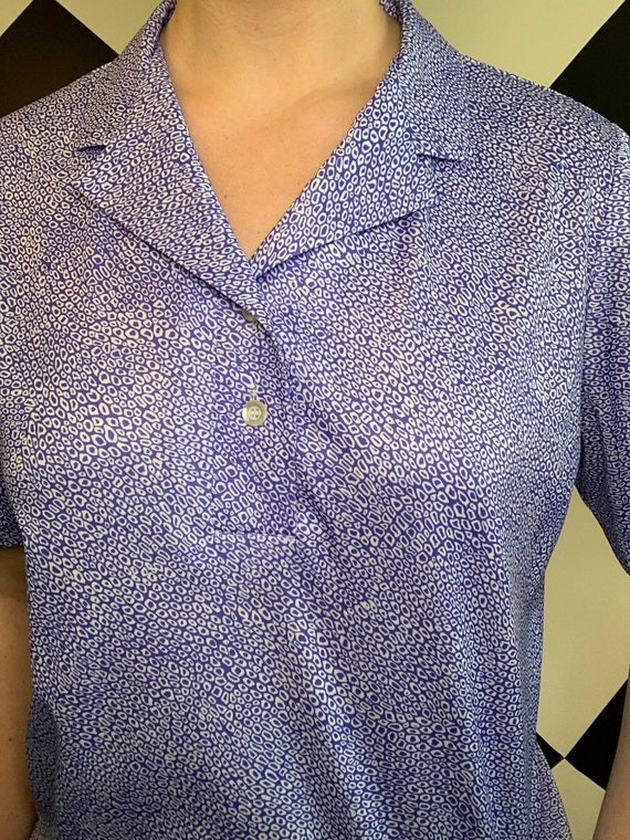 Vintage 1970s Polo Collared Blouse Blue and White - image 4
