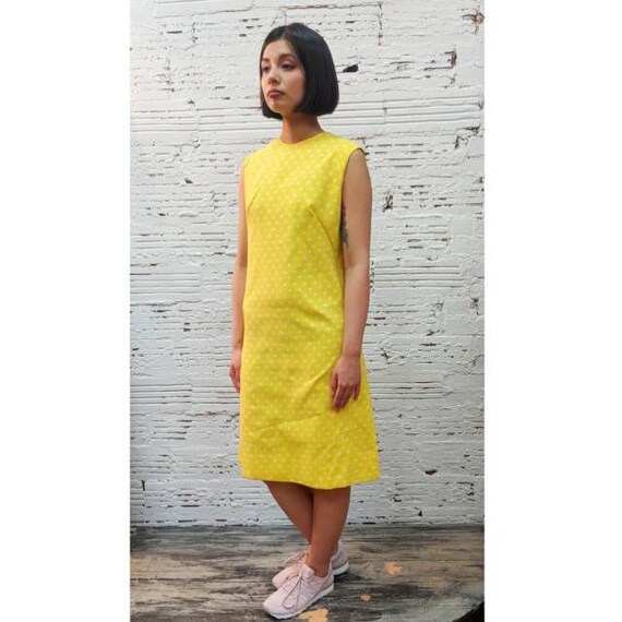 Mid Century Yellow polka dot dress, summer dress,… - image 2