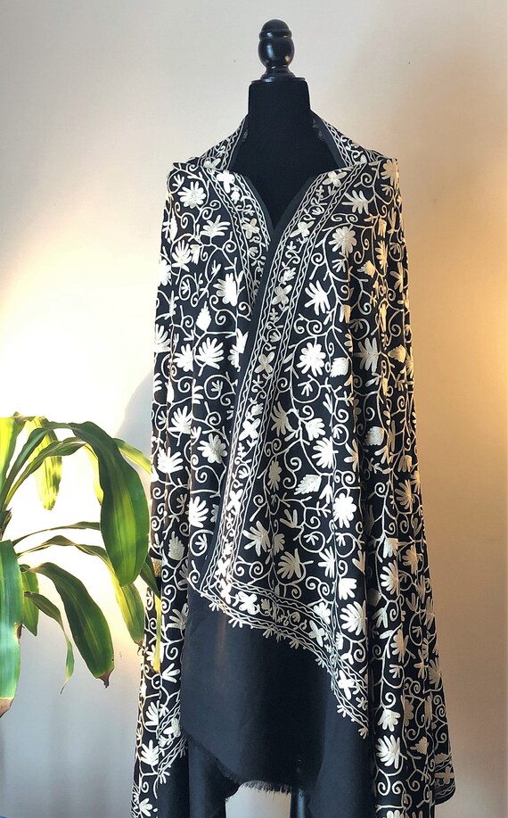 embroidered pashmina
