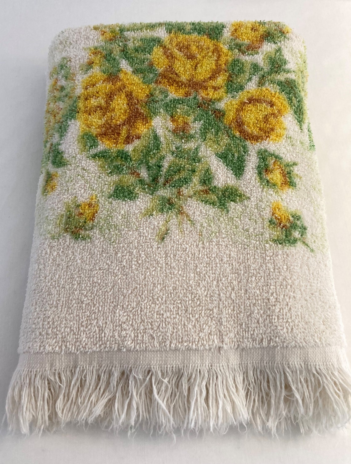 Vintage Yellow Floral Print Bath Towel by Statepride by Cannon Etsy