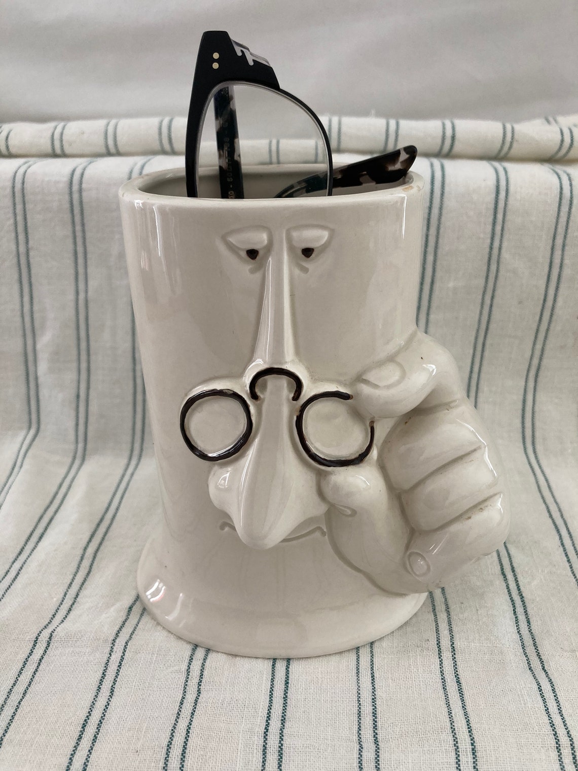 Vintage Spectacles/Eyeglasses Holder in Ceramic by Fitz & Etsy