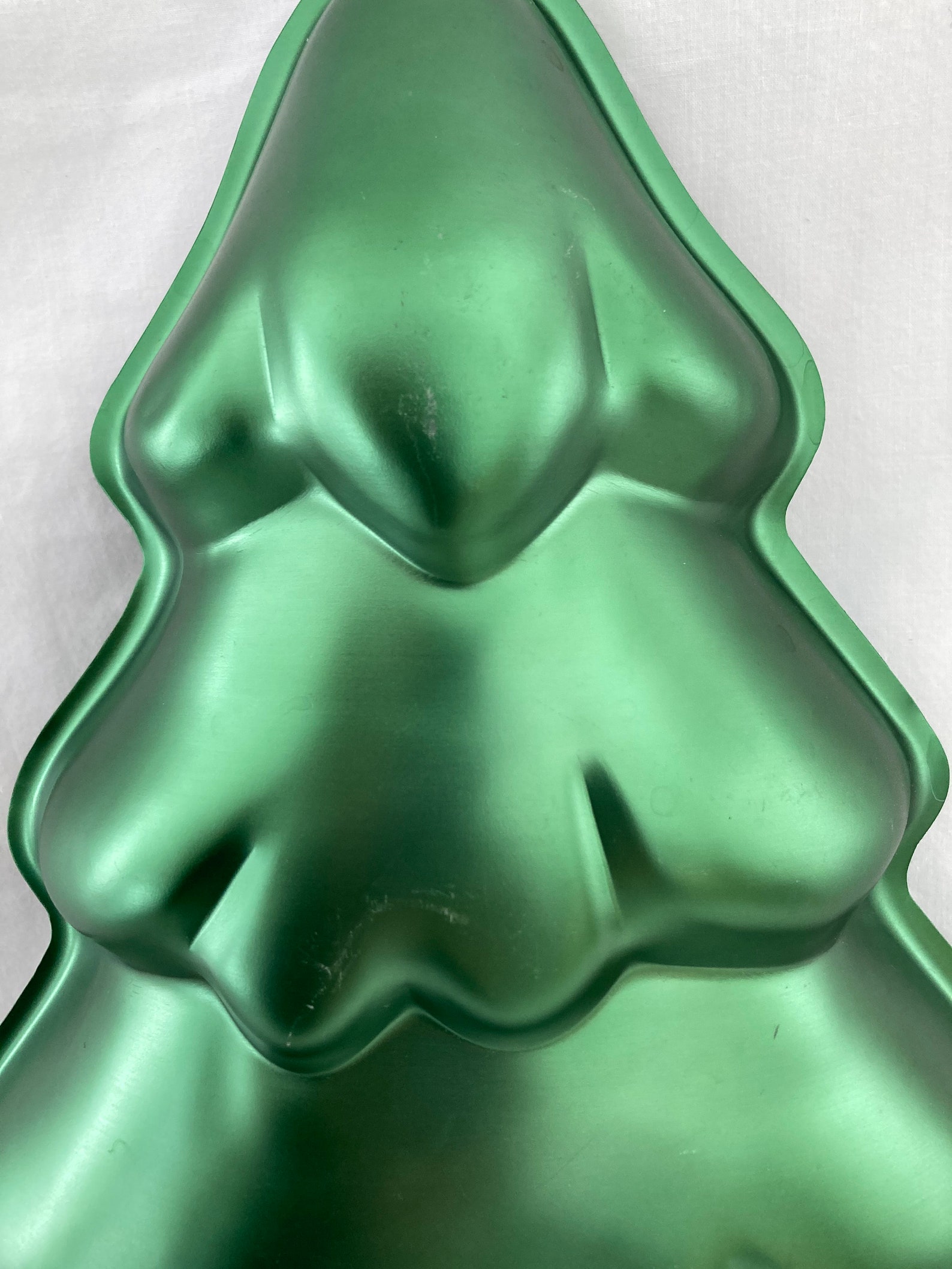 Wilton Christmas Tree Cake Pans Green and Silver Etsy