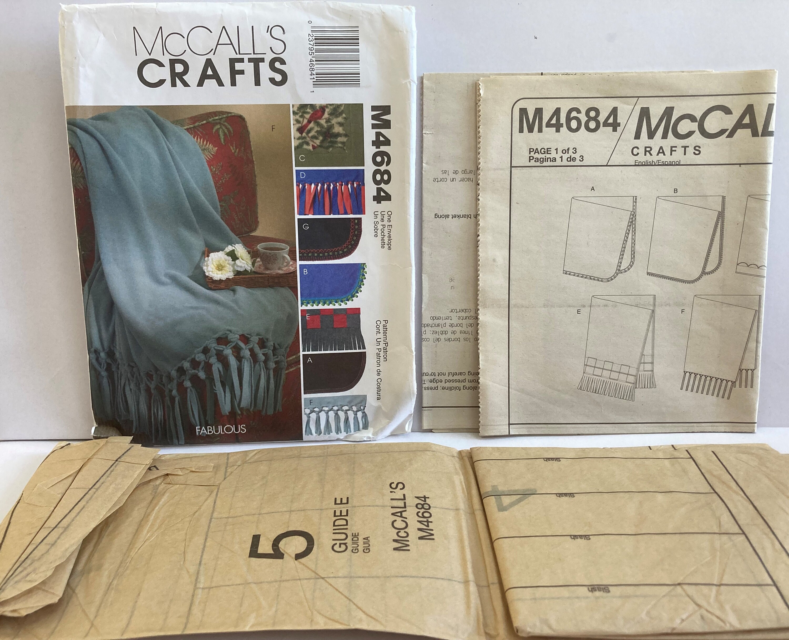 Kits & How To Sewing & Fiber Uncut 2004 McCall‘s Crafts Paper Sewing ...