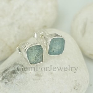 Raw Aquamarine Earring, Aquamarine Crystal Earring, Silver Handmade Earring, Stud Earring, March Birthstone, Raw Gemstone, Gift For Her