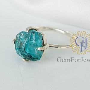 Raw Apatite Ring, Paraiba Apatite Ring, Silver Handmade Ring, Raw Crystal Ring, Natural Apatite From Madagascar, Gifts For Her