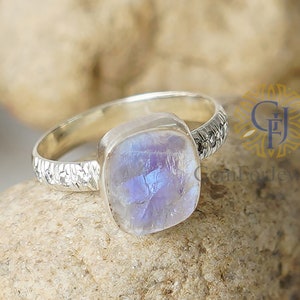 Raw Rainbow Moonstone Ring, Natural Blue Moonstone Crystal, Raw Stone Ring, Uncut Gemstone Ring, Birthday Gift, Raw Moonstone Jewelry CZ