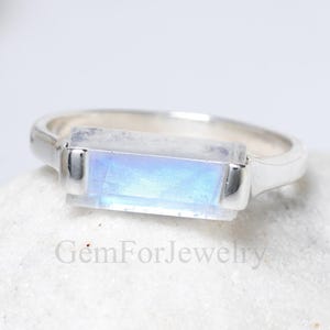 Moonstone Bar Ring, Raw Moonstone Jewelry, Crystal Ring, Handmade Gemstone Ring, June Birthstone Jewelry, 925 Sterling Silver Ring, Gift