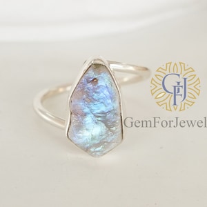 Raw Moonstone Ring, Blue Moonstone Crystal, Twisted Band Ring, Handmade Ring, Uncut Gemstone, Sterling Silver Ring, Raw Moonstone Crystal