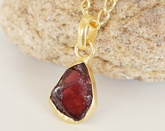 Raw Garnet Necklace Pendant, 14K Gold Plated Pendant, Rough Stone Pendant, January Birthstone, Silver Handmade Jewelry, Raw Crystal Pendant