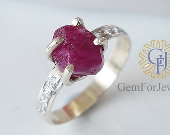 Raw Ruby Ring, Ruby With CZ, July Birthstone Ring, Ruby Crystal Ring, Birthstone Jewelry, Uncut Gemstone, Antique Ruby Ring, Gifts For Her