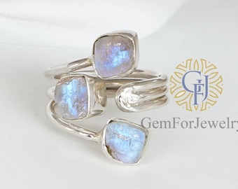 Raw Rainbow Moonstone Ring, Blue Fire Moonstone Ring, Triolodgy Ring, Silver Handmade Adjustable Ring, Birthstone Ring, Christmas Gifts