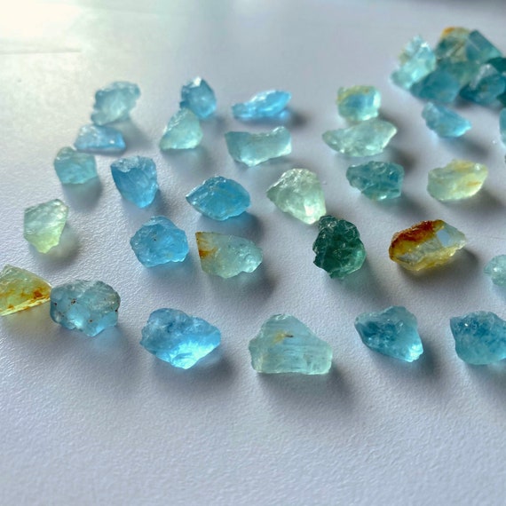 Gemma Blu Dell'acquamarina, Cristallo Blu, Gemme E Vettore Di Cristallo Minerale, Pietra - Foto 4