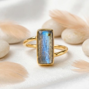 LABRADORITE 14K Gold Ring, Vintage Twisted Band, Engagement Birthstones Rings, Birthday Gift, Gold Ring, Gift for Her