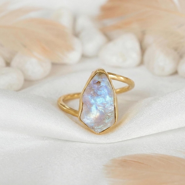 Bague pierre de lune brute, anneau torsadé en or 14 carats, argent sterling 925, bague faite main, bijoux de mariage, arc-en-ciel blanc, bague cadeau,