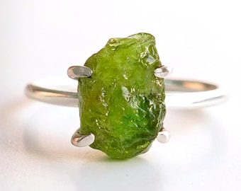 Raw Tsavorite Ring, Natural Green Garnet, Rough Uncut Stone Jewelry, Ring Gift for Nature Lover, Birthstone January Gift