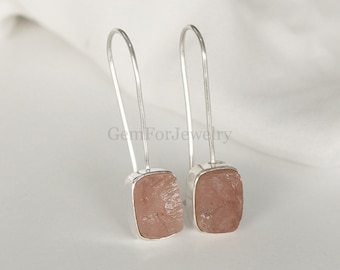 Boucle d'oreille en quartz rose brut, boucle d'oreille en argent faite main, boucle d'oreille pendante, bijoux de pierre de naissance de janvier, boucle d'oreille en cristal de quartz rose brut, cadeau pour elle