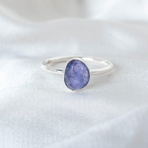 Anello In Argento Sterling Con Tanzanite Fatto A Mano