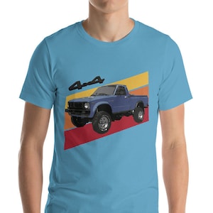 Retro 1980 Toyota 4x4 Pickup Truck Short-Sleeve  T-Shirt