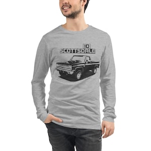 1982 Chevy K10 Square Body Pickup Truck Unisex Tee met lange mouwen