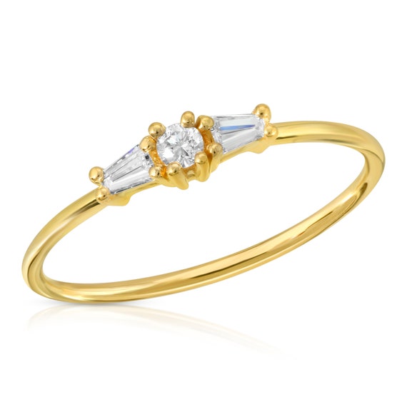 Le Classique Custom Handmade 14-karat Gold Thin Three Stone Ring With  Diamonds - Etsy