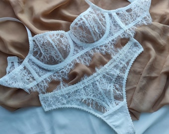 Bridal lingerie, wedding lingerie set, white lingerie set, wedding lingerie set, bride's underwear, honeymoon lingerie