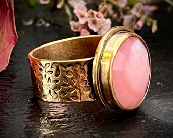 Peruvian Opal and Gold Ring