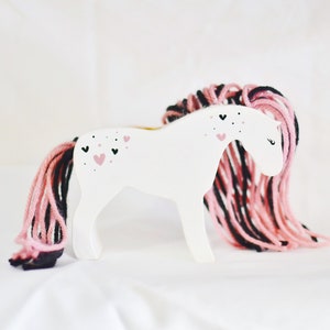Sweetheart Wooden Yarn Horse | Peg Doll Horse