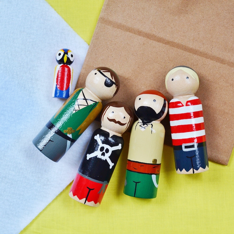 Pirate Peg Doll Set image 1