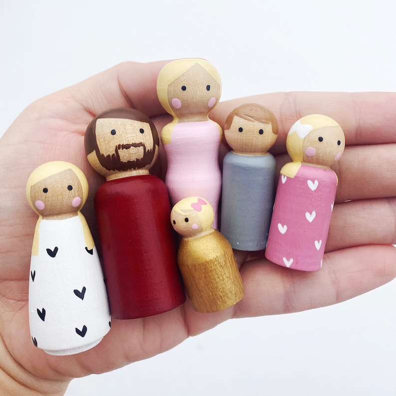 Famiglia di bambole con mollette personalizzate SEMPLICE immagine 10
