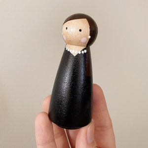 The Women of the Supreme Court Peg Dolls Ruth Bader Ginsburg image 5