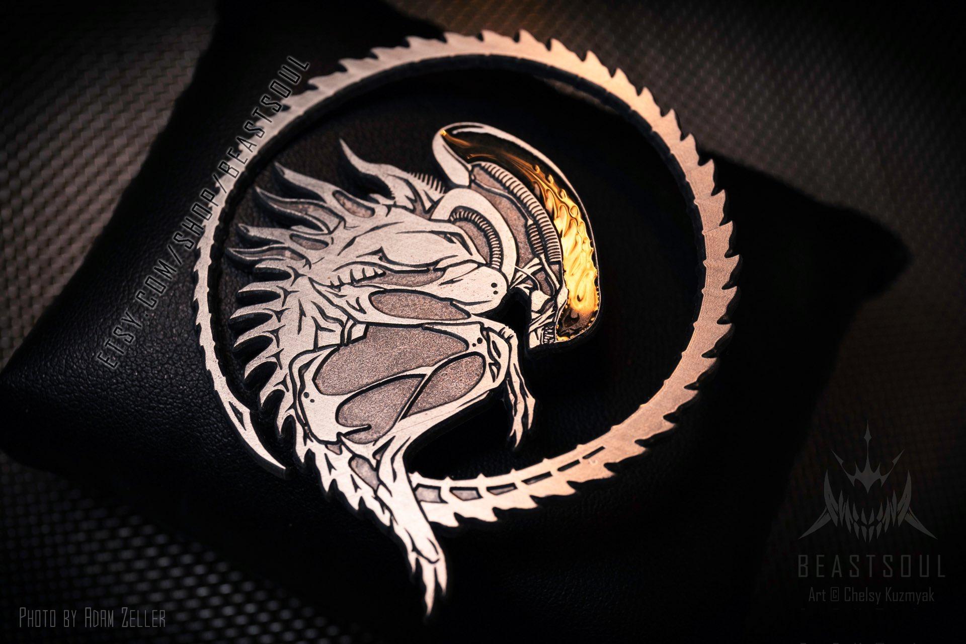 Alfileres de esmalte gótico - Etsy México, image size:1920x1280